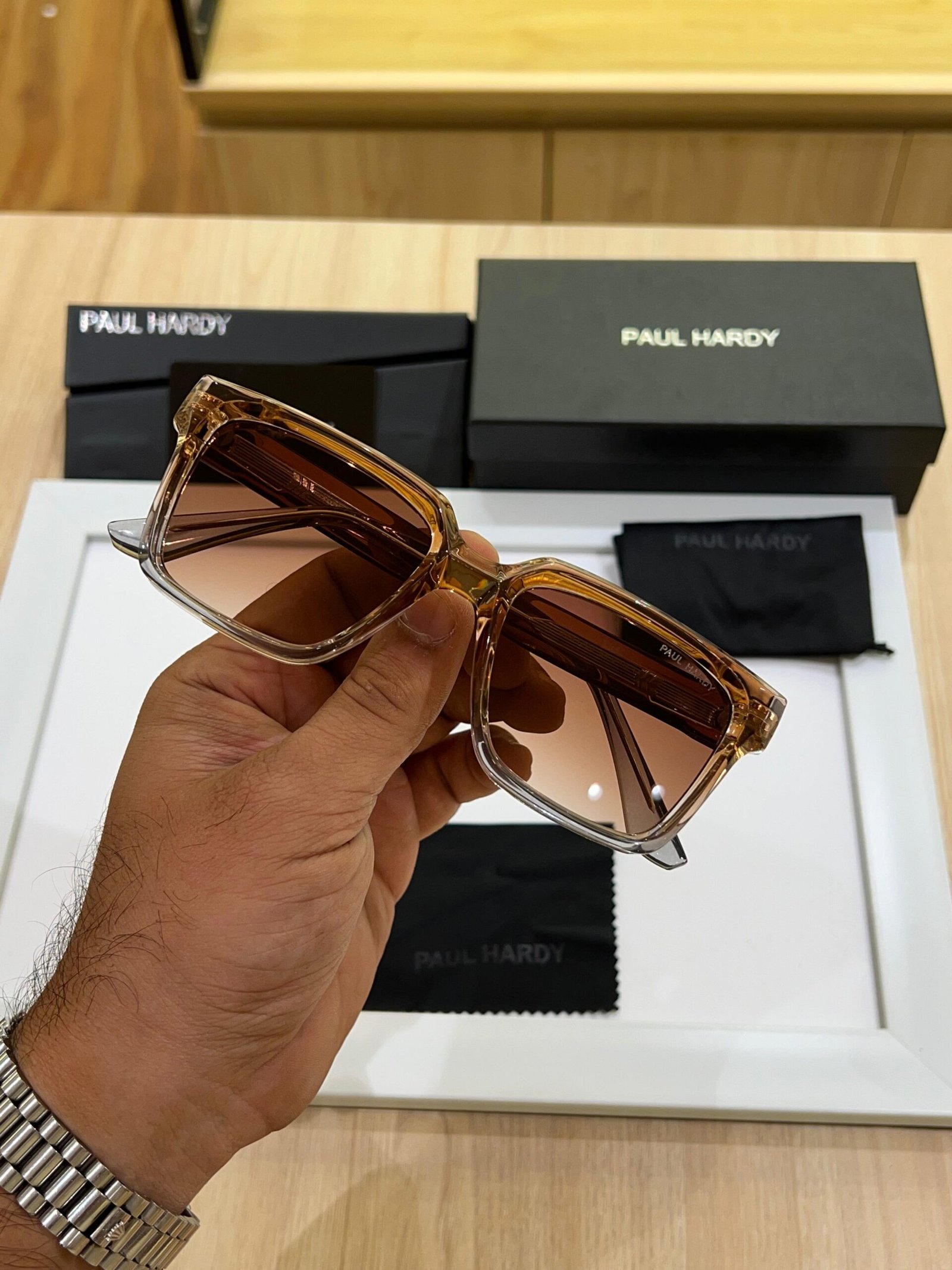 WhatsApp Image 2024-09-25 at 6.08.35 PM (2)